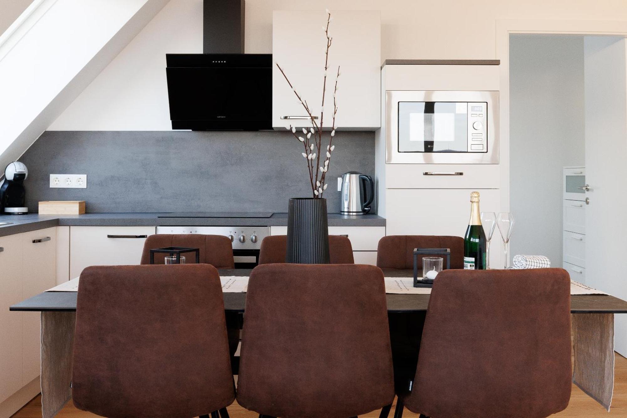 Symphony Apartments 40 - Modern Loft With Terrace And Grill In Central Location Wien Eksteriør bilde